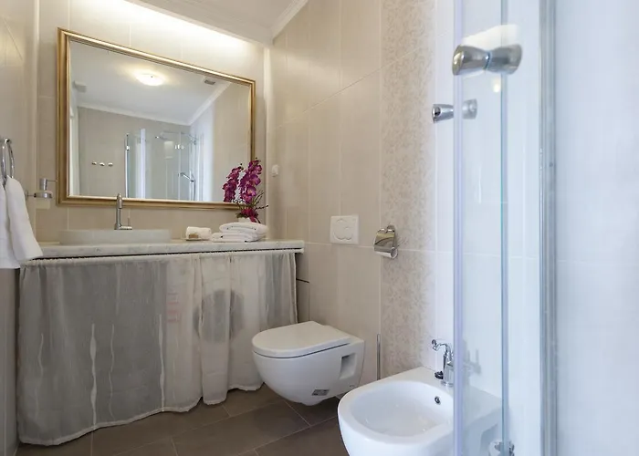 Lägenhet Luxury Beachfront Banje *