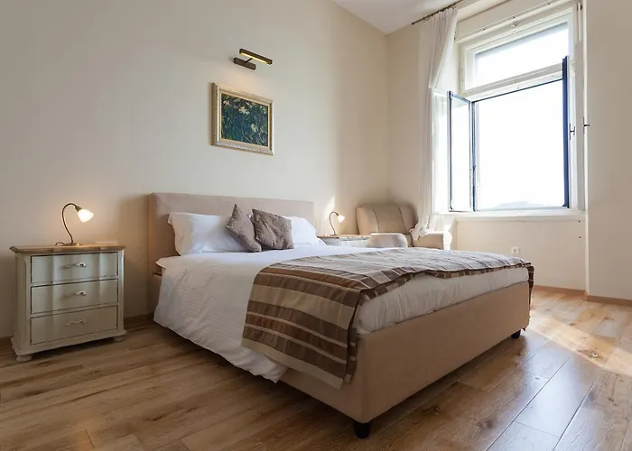 Luxury Beachfront Banje Dubrovnik